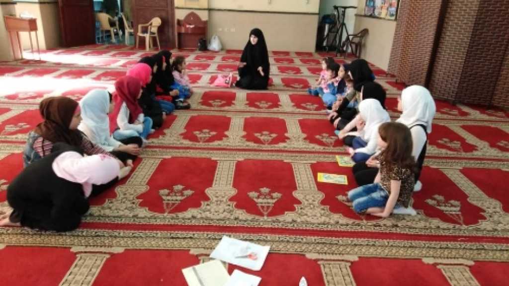 حلقات قرآنية في المتن
