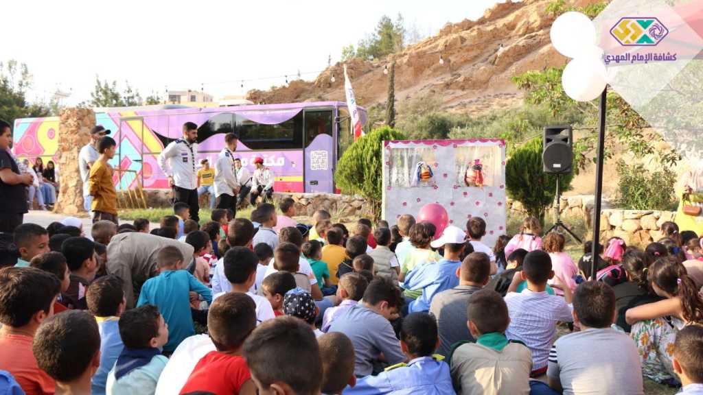 مكتبة مهدي المتجولة تُشارك في مهرجان - أحـبـاب المصطفى - في قطاع الهرمل برعاية النائب إيهاب حمادي